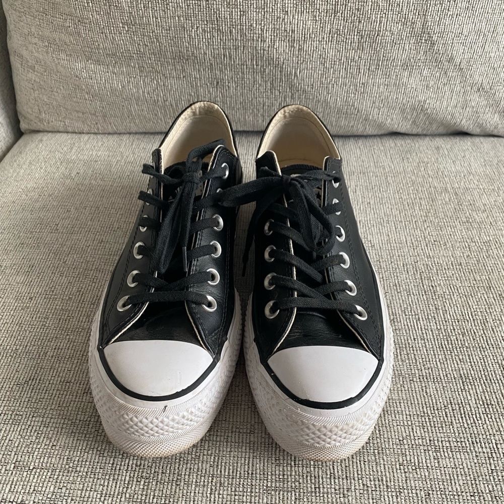 Platform Leather Converse